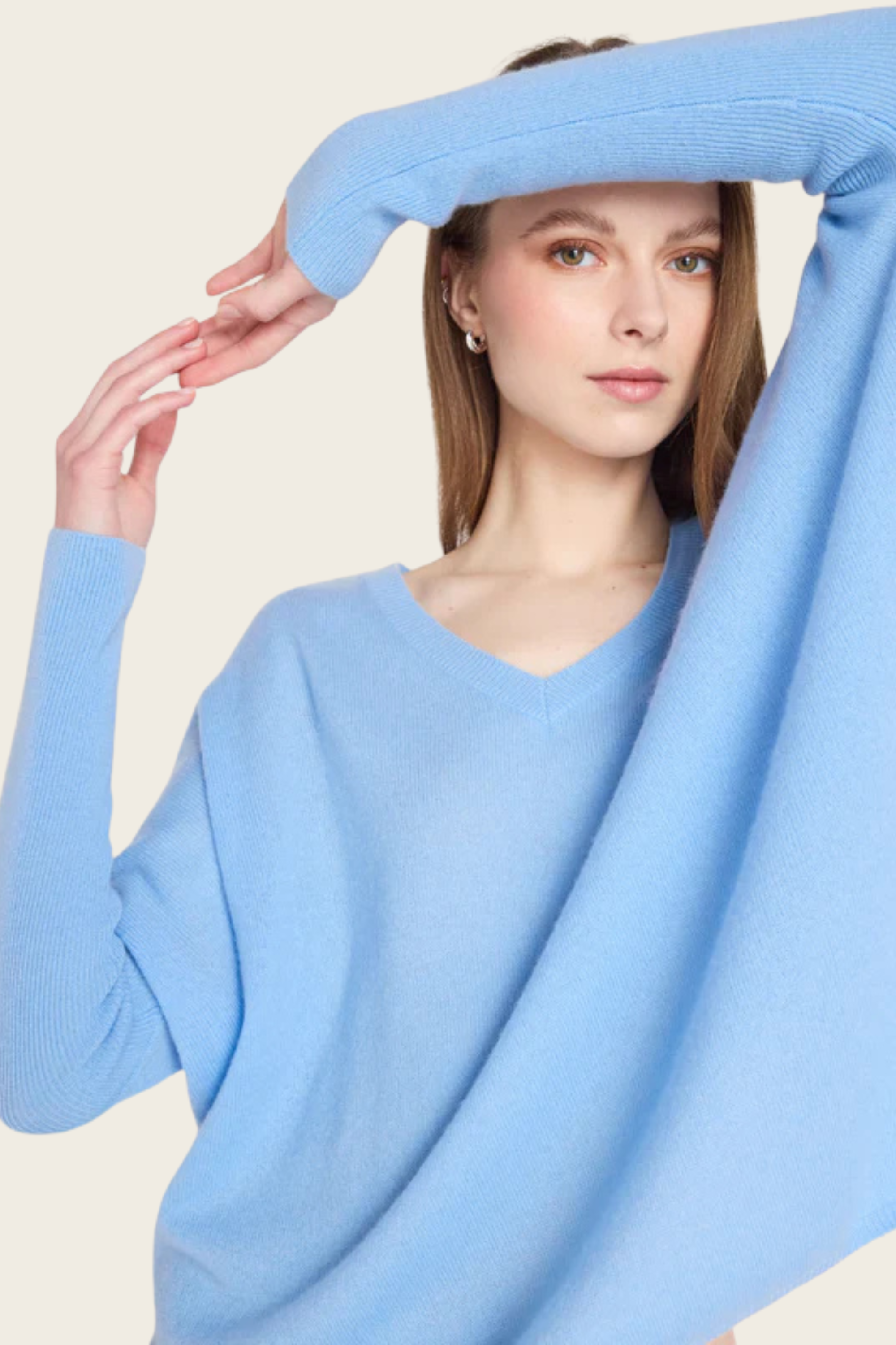 Camille V-neck cashmere poncho - Absolut Cashmere