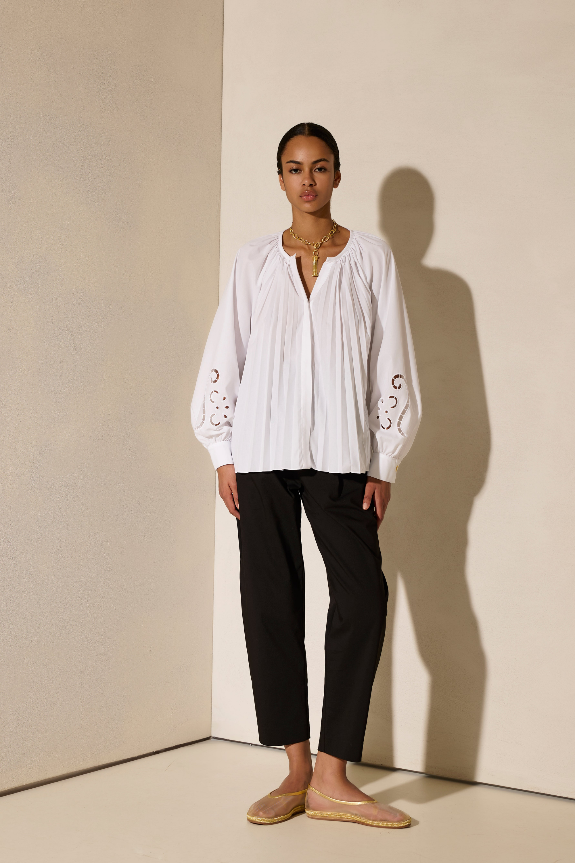 Eugenia Cut-Embroidered Pleated Shirt, Colour White, Long sleeves with embroidered cuffs, 65% Polyester 35% Cotton, New Arrivals, SS25, Espace Cannelle