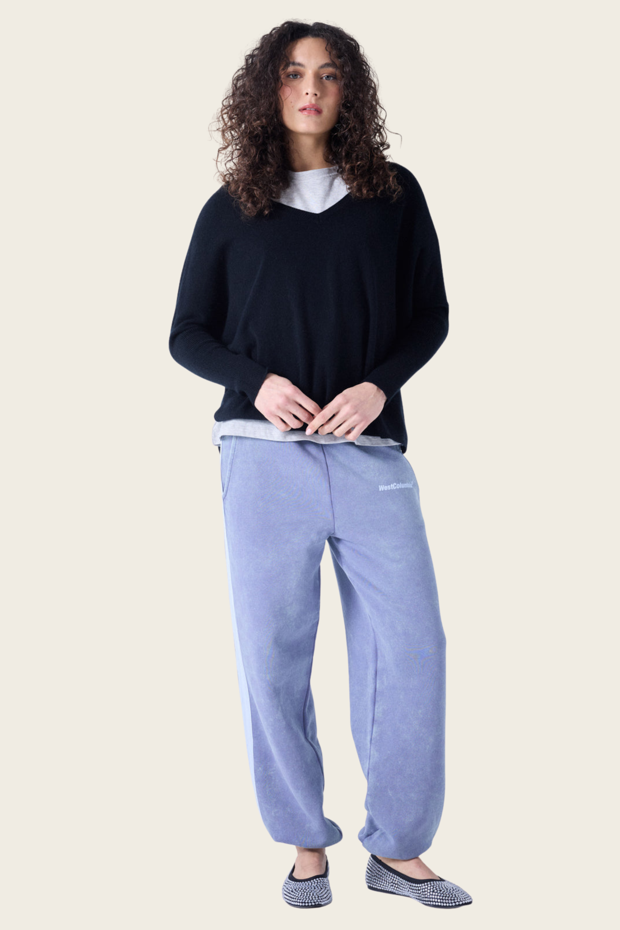 Camille Poncho Sweater, Material: 100% Cashmere (12 GG, 2-ply), Colour: Navy, Fit: Oversized, Neckline: V-Neck, New Arrivals, FW25, Espace Cannelle