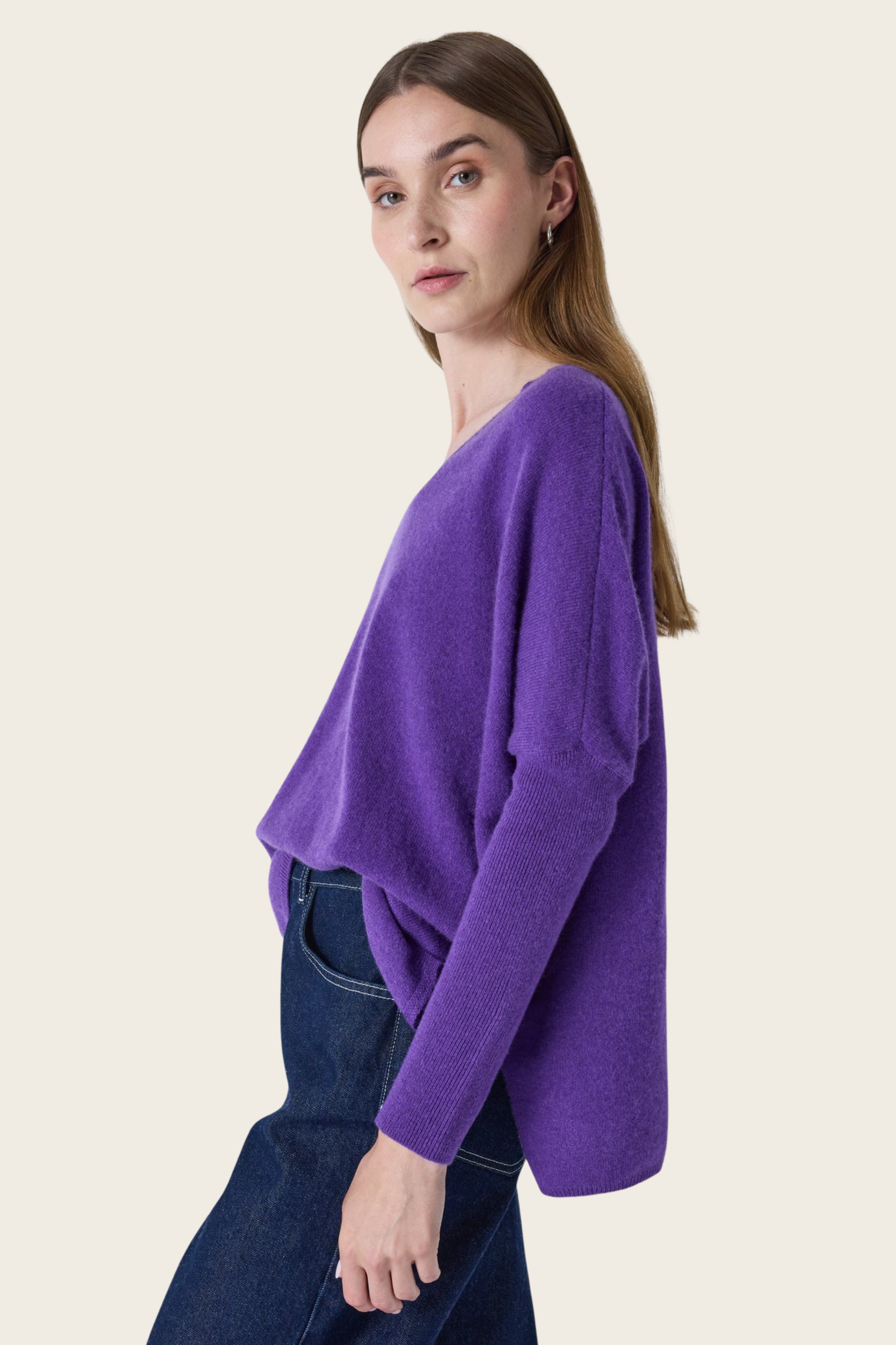 Sweater Camille com Decote em V – Absolut Cashmere