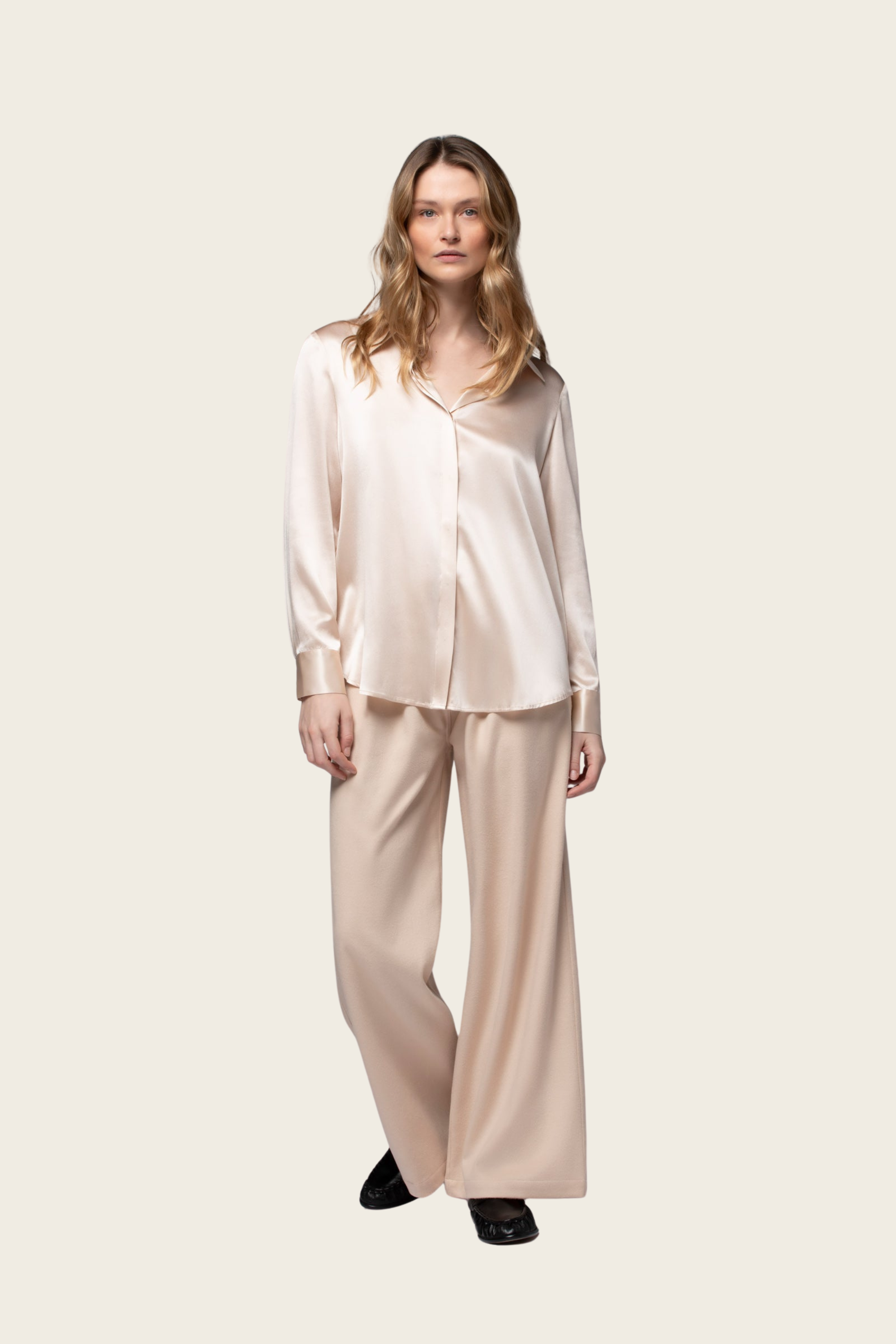 Levy Silk Shirt, Composition: 95% Silk, 5% Elastane, Colour: Sand, Relaxed fit, New Arrivals, FW25, Espace Cannelle