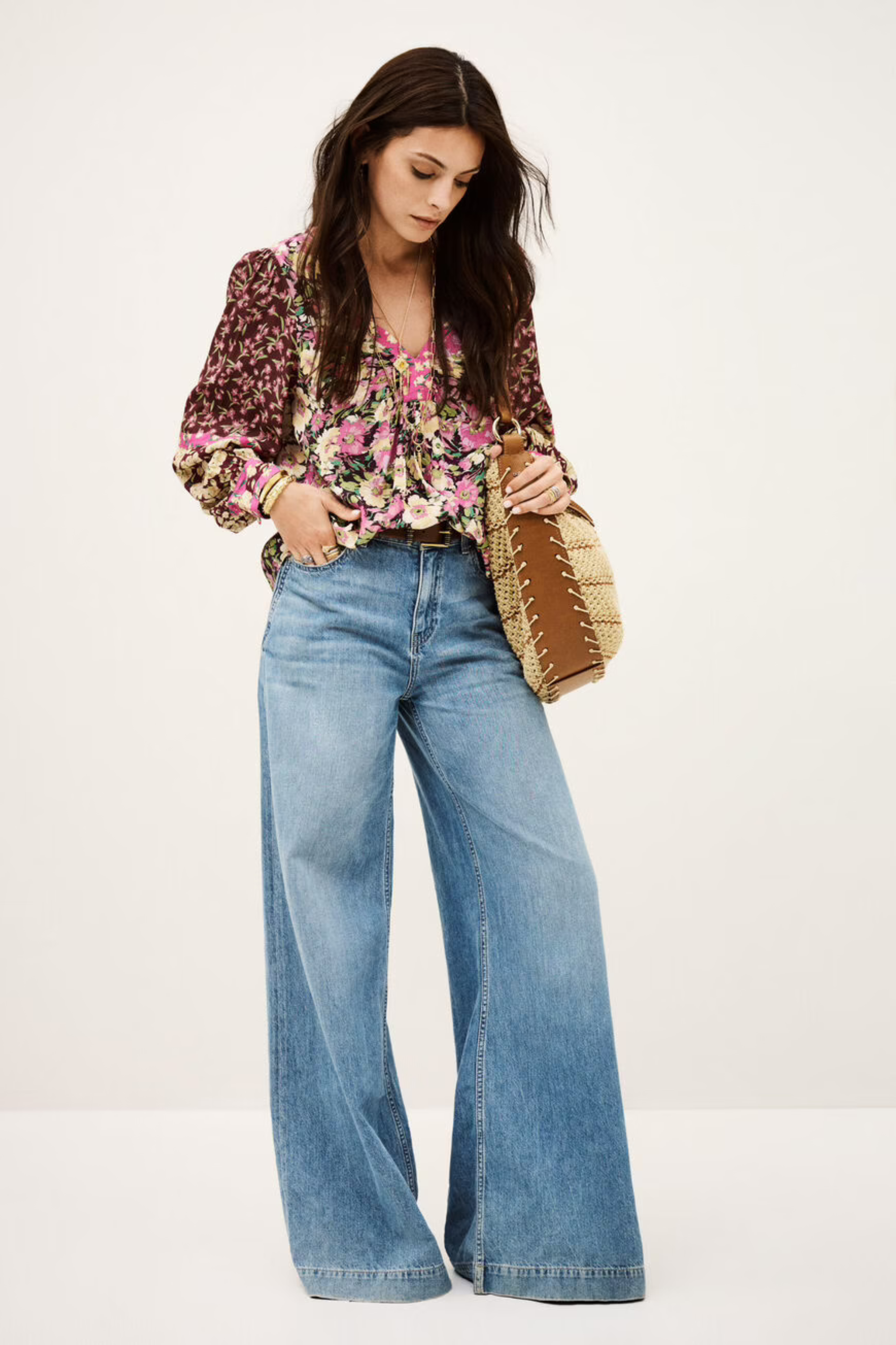 Iline Blouse, Composition: 100% Viscose, Colour: Multicolour, V-neck, New Arrivals, FW25, Espace Cannelle