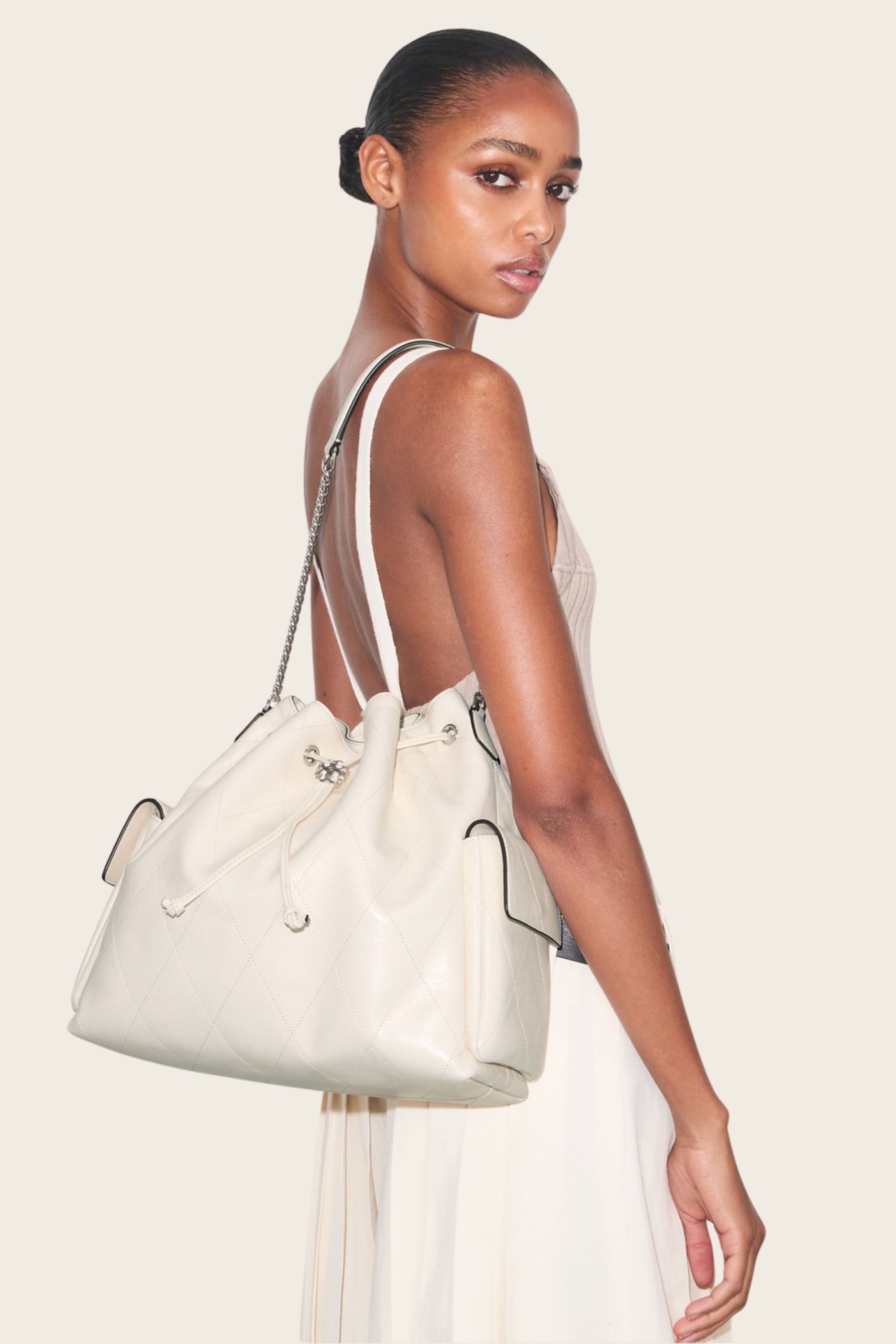 Mala de Ombro Grande Acolchoada Charlie - Tory Burch (descrição feita)