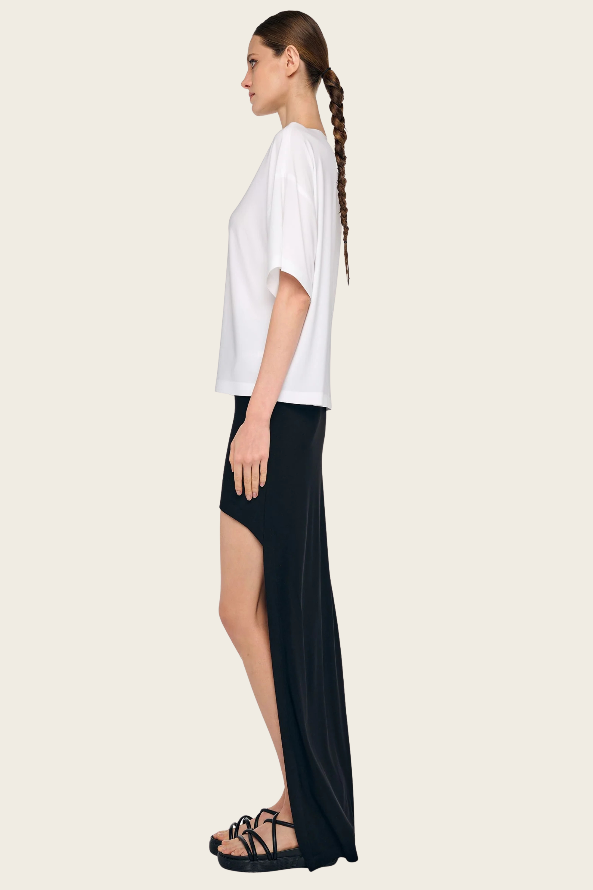 T-shirt branca de manga curta estilo boxy - Norma Kamali