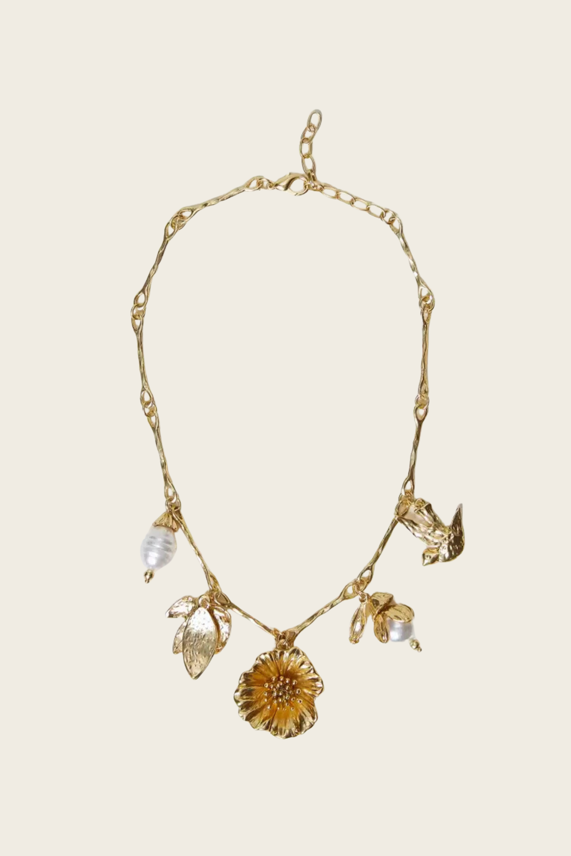 Chain necklace with pearls and pendants, Composition 100% Zinc, New Arrivals, ss25, Espace Cannelle