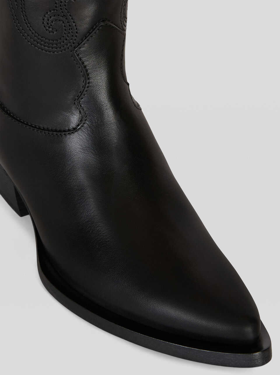 Leather Boots with Paisley Embroideries