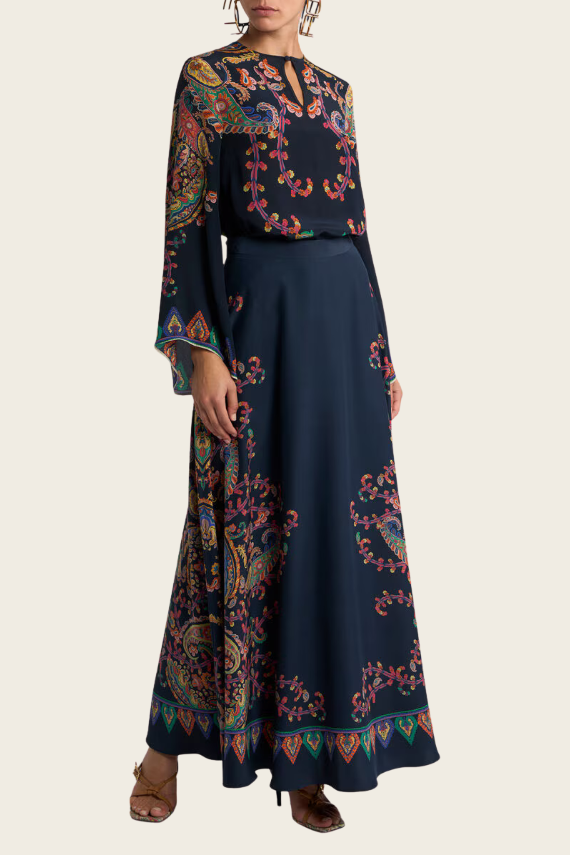 Silk Blouse With Placed Floral Print, Composition: 100% silk, Regular fit, Crewneck with buttoned keyhole, New Arrivals, SS26, Espace Cannelle