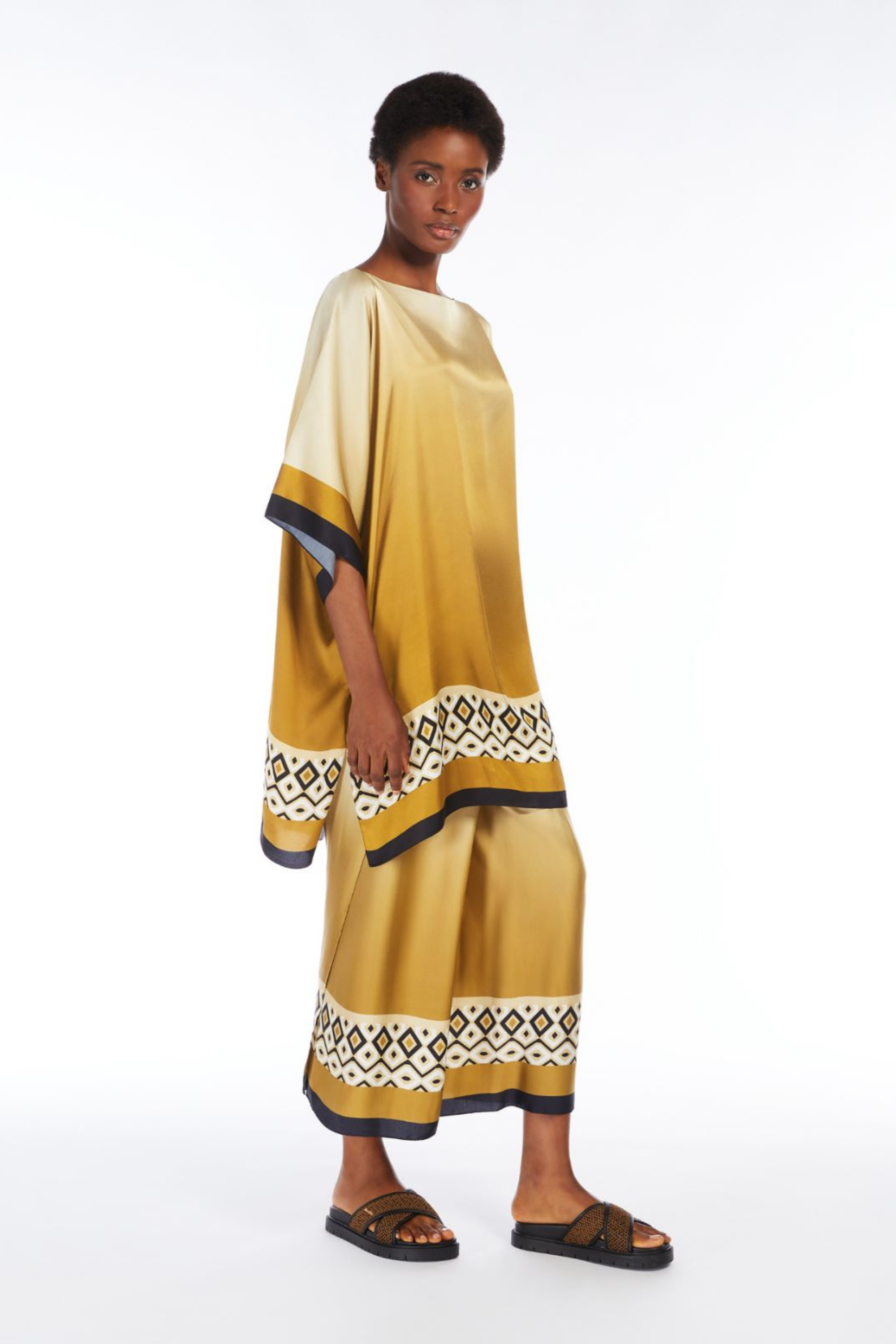Satin Pareo Trousers, Colour: Beige, Fabric: 100% Viscose, Fluid Fit, New Arrivals, SS25, Espace Cannelle