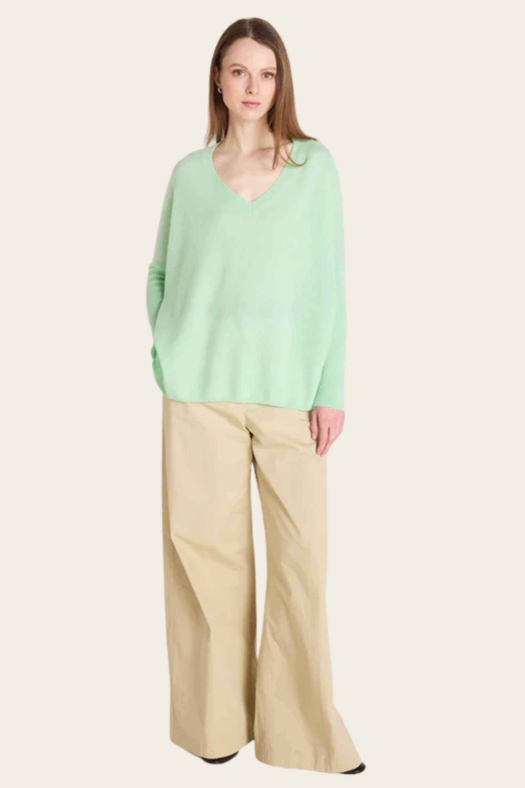 Camille V-neck cashmere poncho - Absolut Cashmere - ESPACE CANNELLE