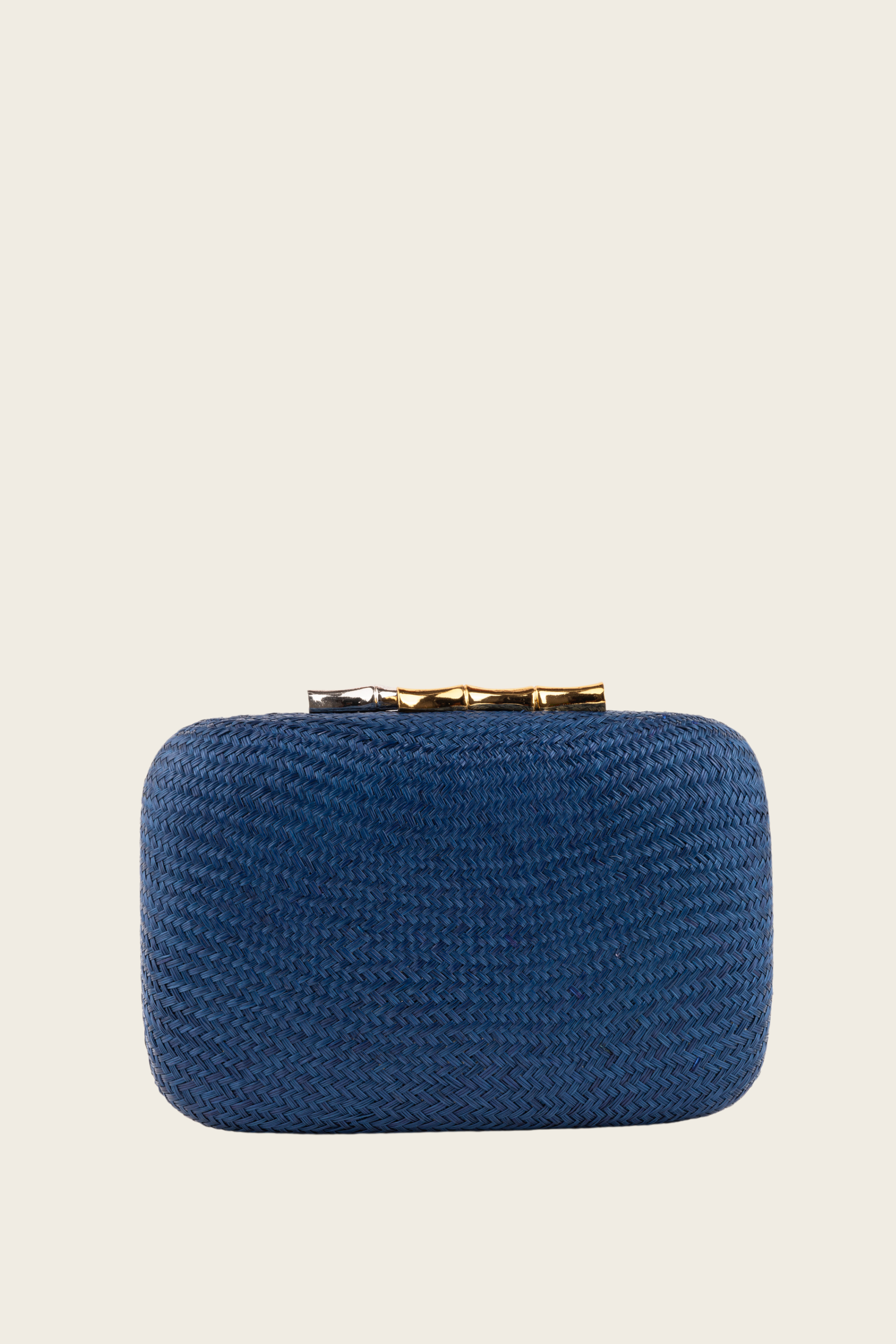 Hana Midnight Blue, Composition: Buntal natural fiber, Colour: Midnight blue, Closure: Magnetic snap with bamboo-inspired 18K gold-plated brass detailing, New Arrivals, SS25, Espace Cannelle