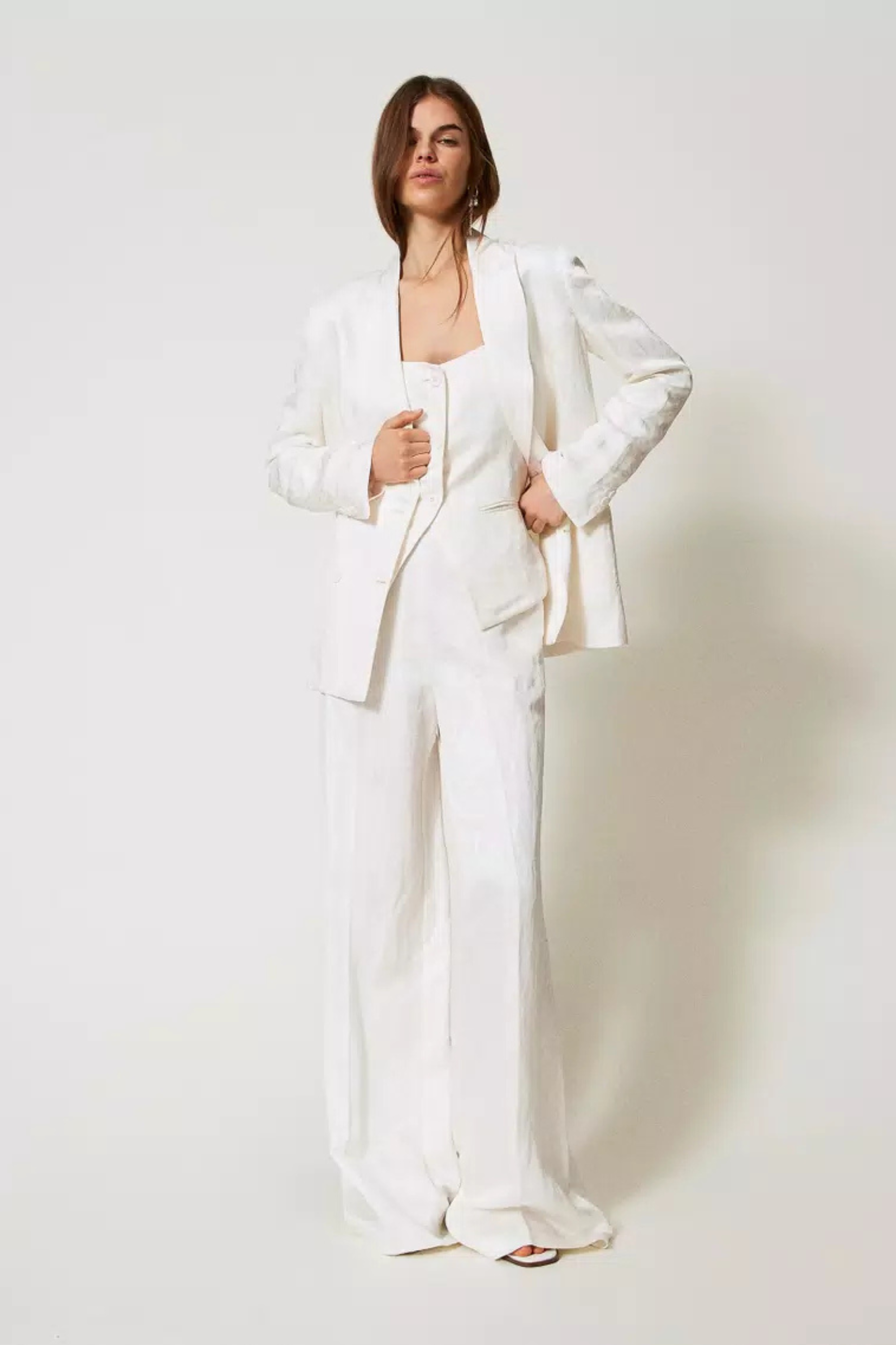 Palazzo trousers in jacquard satin, Colour: White Snow, 61% Viscose, 39% Linen, Side zip fastening, New Arrivals, SS25, Espace Cannelle