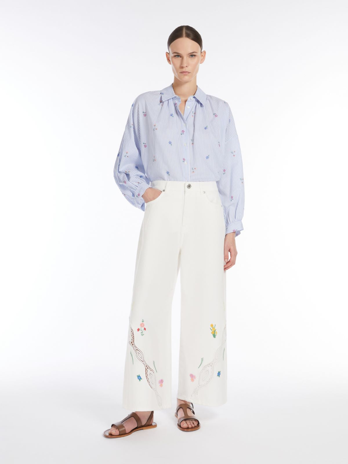 Gilly Shirt, Colour: White with Contrasting Embroidery, 100% Cotton, Pointed collar and balloon sleeves, New Arrivals, SS25, Espace Cannelle