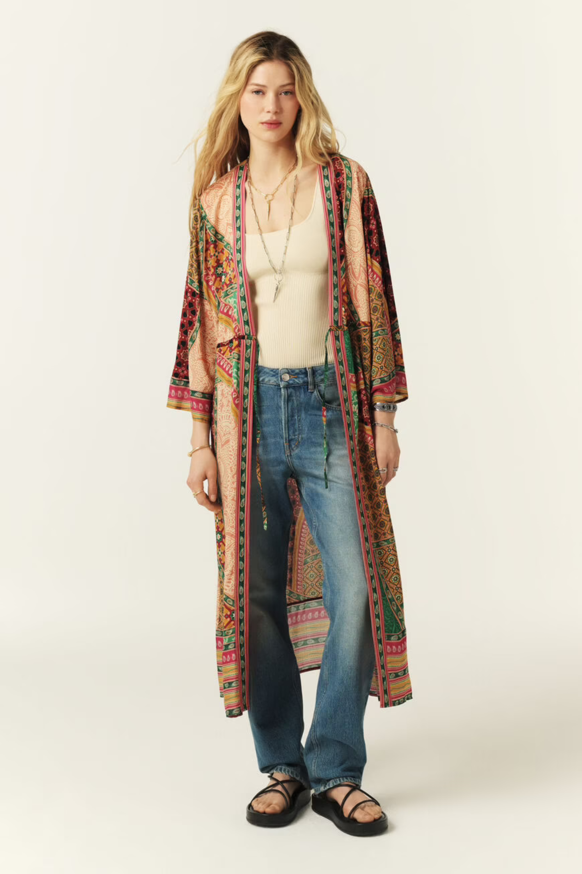 Finoa Kimono, Print Multicolour, Composition 100% Viscose, Fit Relaxed with adjustable waist, New Arrivals, SS25, Espace Cannelle