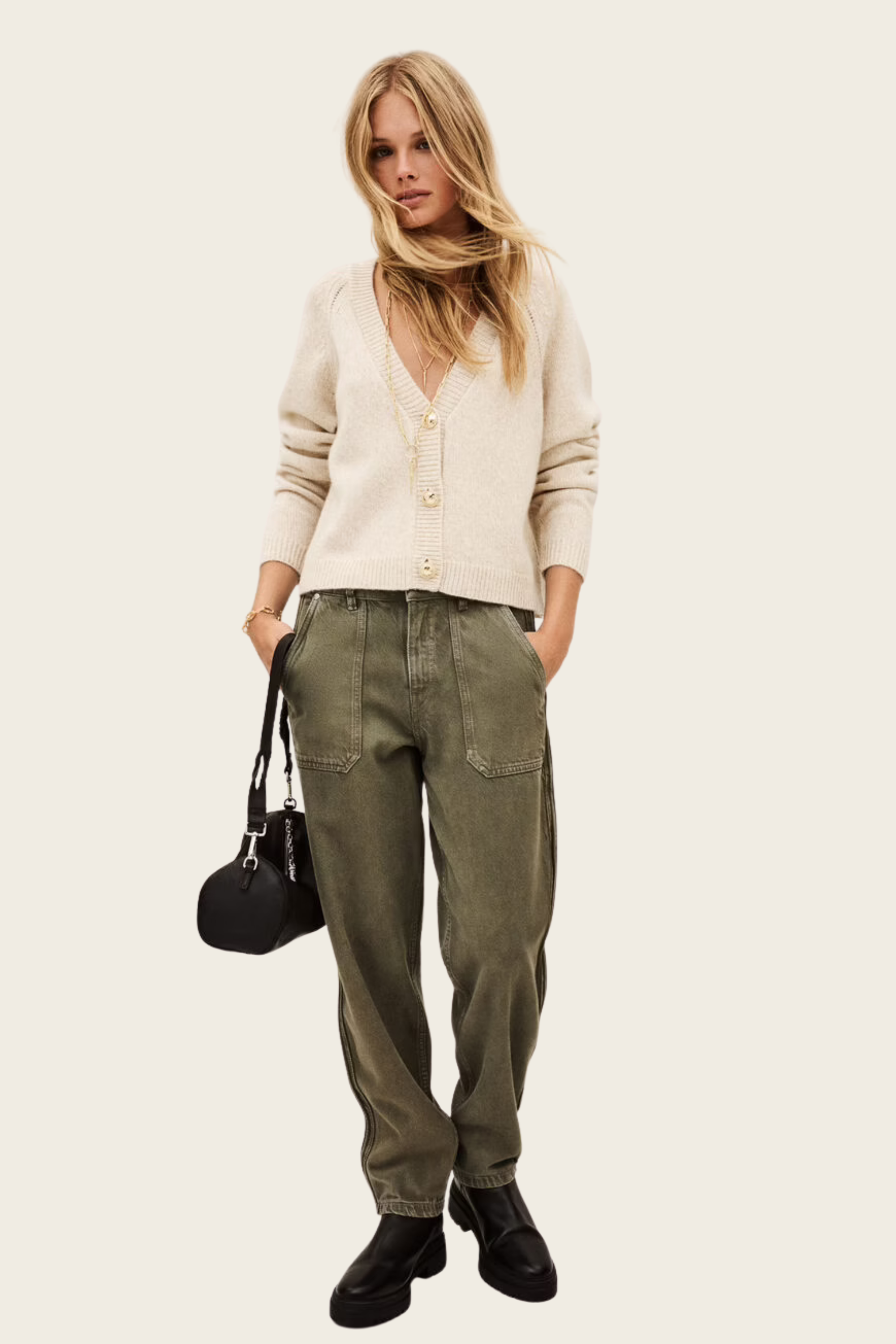 Cellya Vest, Composition: 100% Cashmere (contains recycled fibers), V-neckline, Ecru, New Arrivals, FW25, Espace Cannelle