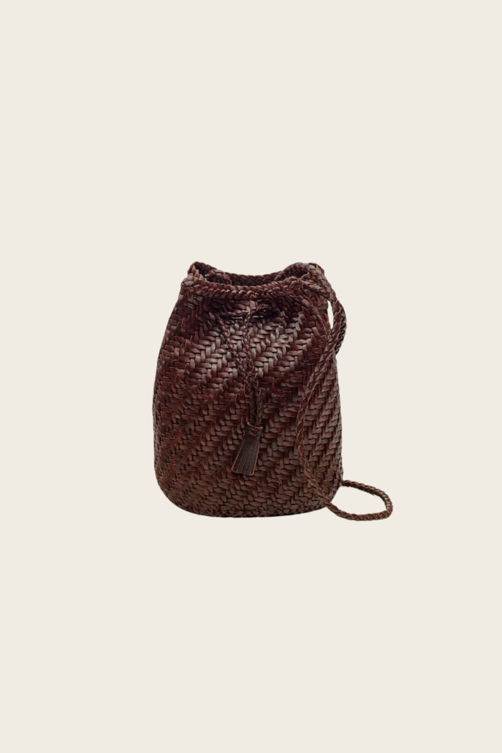 Pompom Double Jump Bruciato, Composition: Hand-crocheted goat leather, Colour: Bruciato, Structure: Unlined with button clasp closure, SS25, New Arrivals, Espace Cannelle