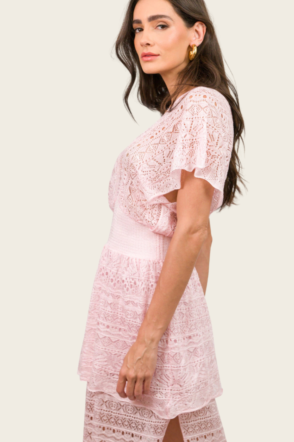 Savanah dress with openwork pattern by Cecilia Prado, close-up of sleeve and waist details - espace cannelle