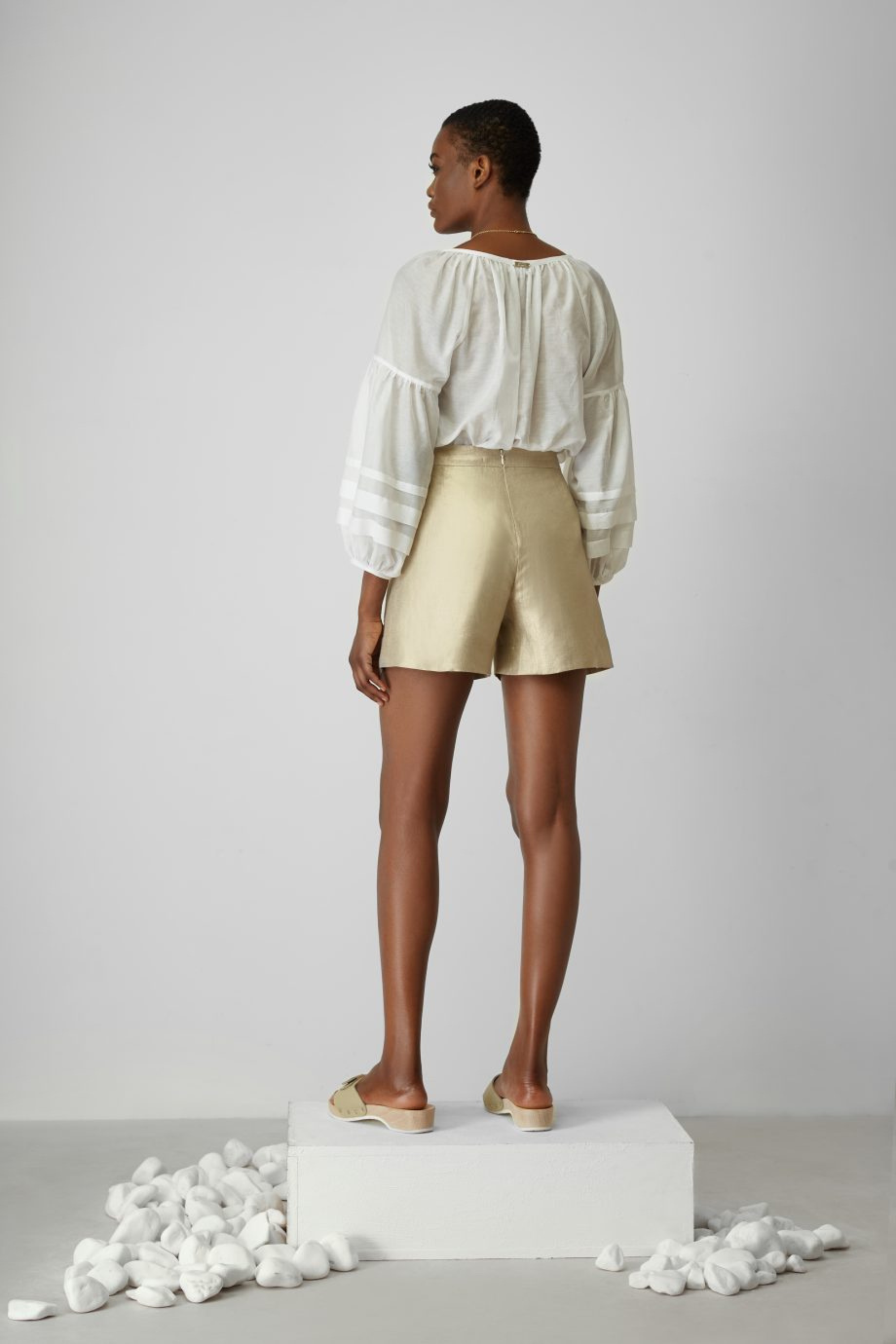Melita Linen Shorts - Ancient Kallos